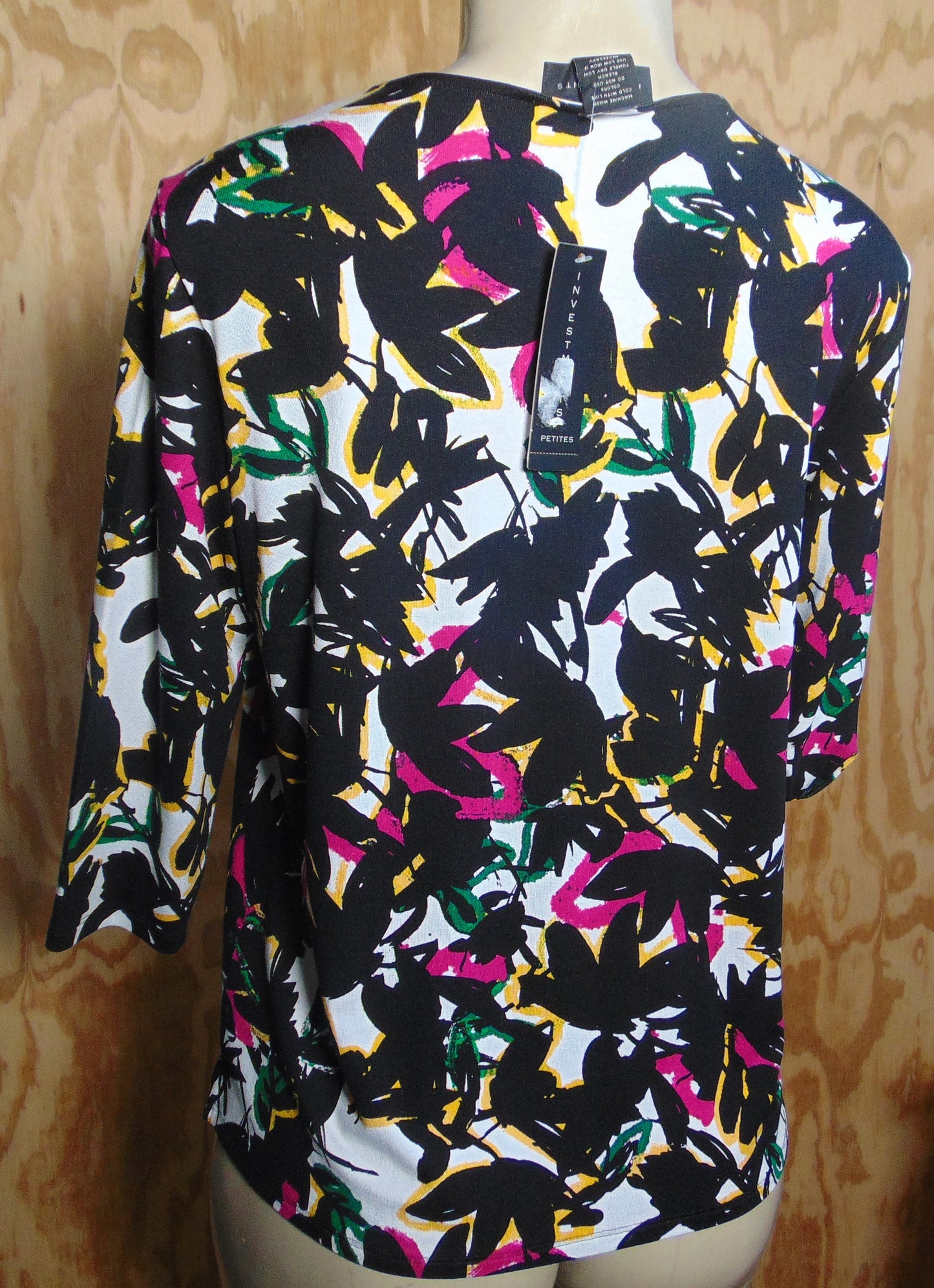 graphic blouse