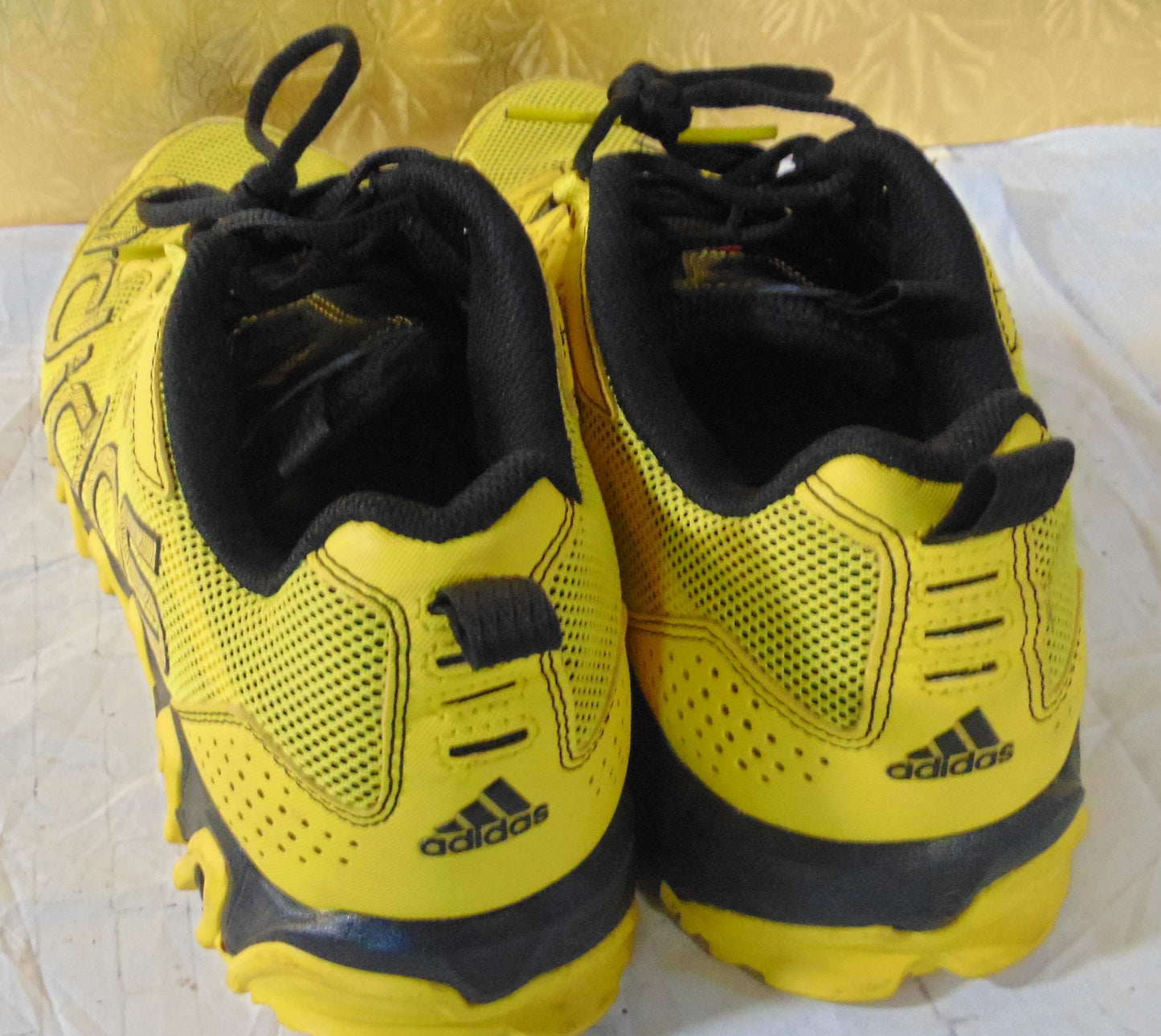 Adidas Yellow Sneakers Low Top Mens