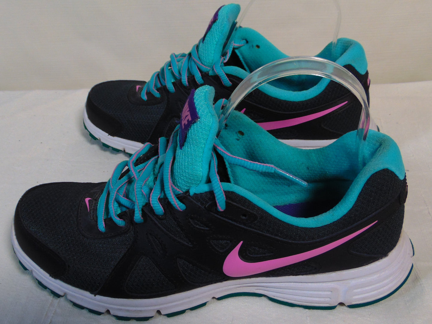 Nike Revelation 2 Running Sneakers Womens Athletic Shoe Sizes 9.5