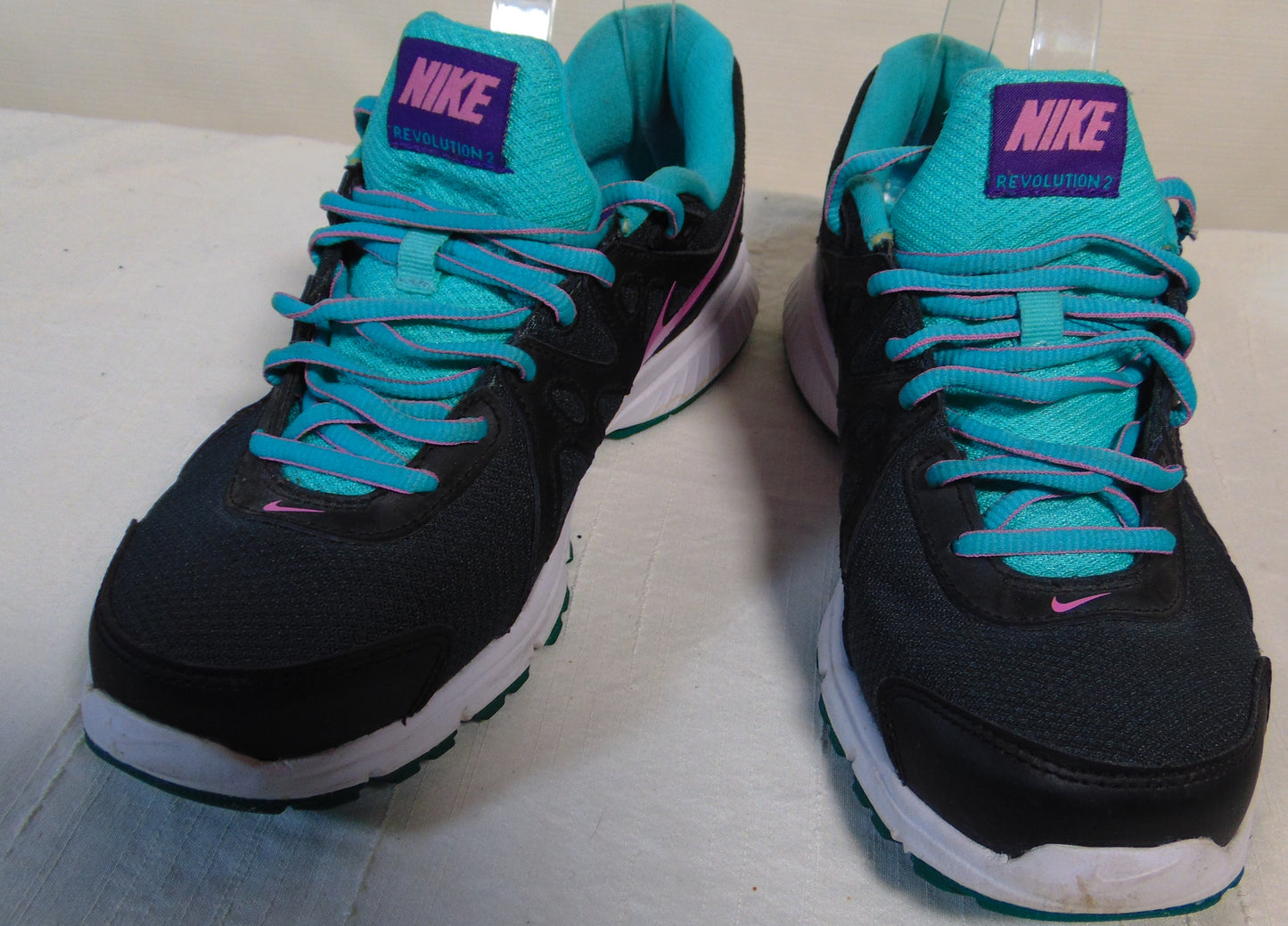 Nike Revelation 2 Running Sneakers Womens Athletic Shoe Sizes 9.5